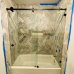 Sliding Doors with Bathtube